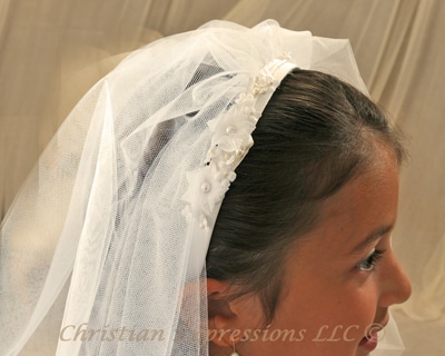 Satin First Communion Headband Veil with Pearls and Flowers - Image 3